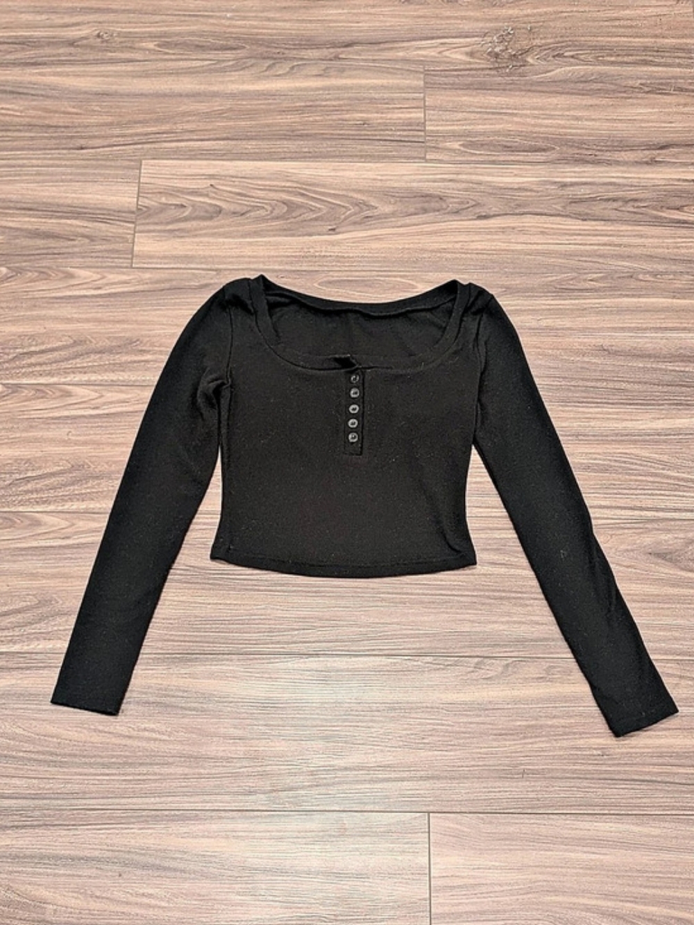 Black Long Sleeve Crop Top Like New